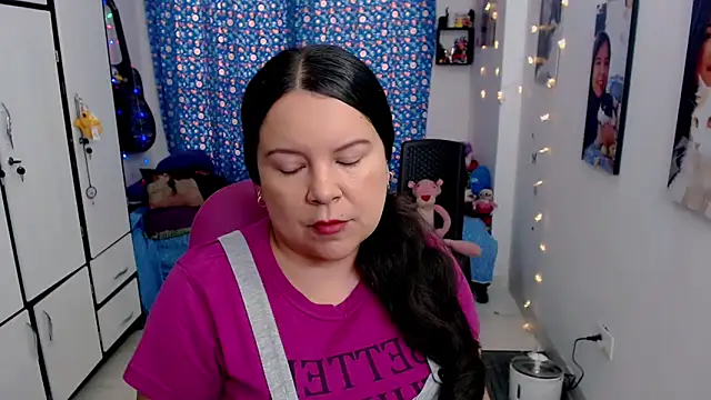 Snapshot of claryssa_ chatting on September 2025 08:01:01 PM claryssa online show from September 2025 08:01:01 PM