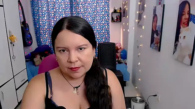 Snapshot of claryssa_ chatting on September 2025 08:14:01 PM claryssa online show from September 2025 08:14:01 PM