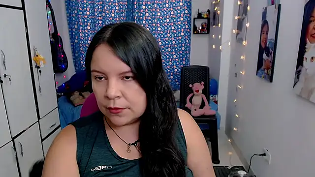 Snapshot of claryssa_ chatting on October 2025 07:56:01 PM claryssa online show from October 2025 07:56:01 PM