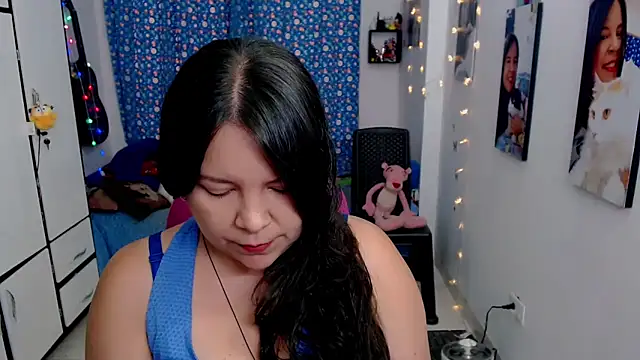 Snapshot of claryssa_ chatting on October 2025 08:08:02 PM claryssa online show from October 2025 08:08:02 PM