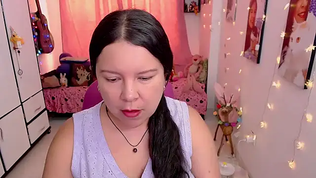 claryssa  online show from May 2026 06:34:02 PM