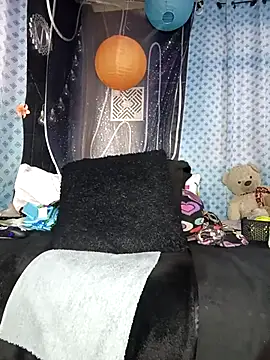 Horny kaylee online show from December 2025 06:23:01 PM