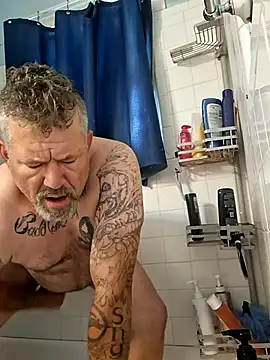 bigdoog8 online show from July 2026 06:56:01 PM