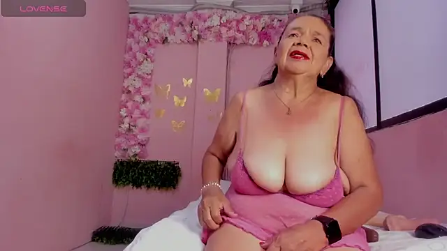 grandmother milf online show from May 2026 12:57:01 PM