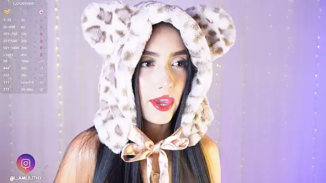 Snapshot of yourlittlesucubus chatting on March 2026 05:56:02 AM yourlittlesucubus online show from March 2026 05:56:02 AM