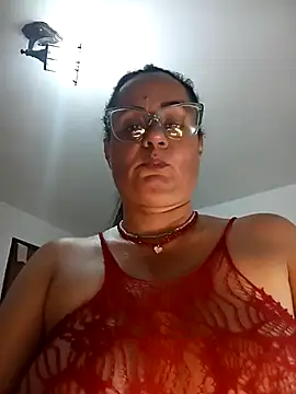 Eunice73 online show from January 2025 10:45:01 PM