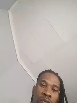 Snapshot of koolbend chatting on February 2026 05:07:02 AM koolbend online show from February 2026 05:07:02 AM