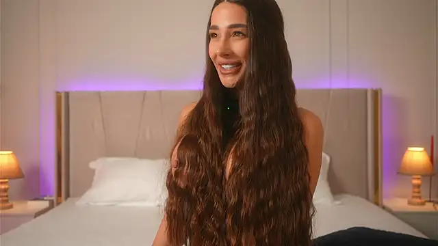 Miriam fox online show from March 2026 09:14:02 AM