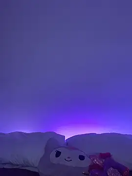 Snapshot of BubbleGumm_ chatting on February 2025 04:51:02 AM BubbleGumm online show from February 2025 04:51:02 AM