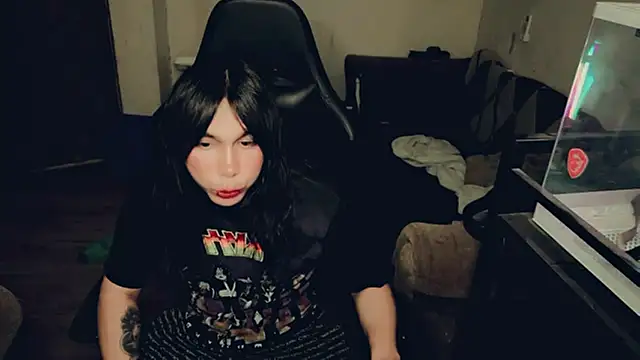 evelyntvsexy online show from July 2026 06:49:02 AM