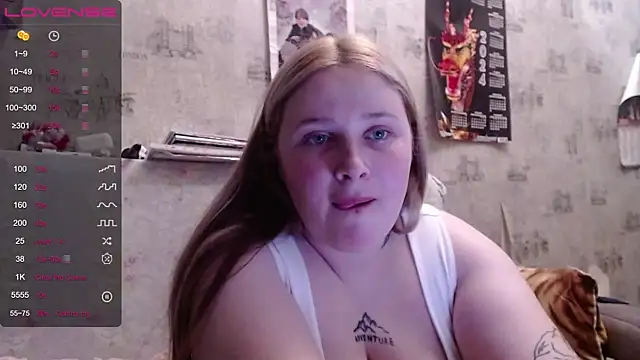 Light Luna online show from October 2025 02:10:01 PM