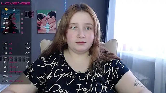 Light Luna online show from February 2026 11:02:02 AM