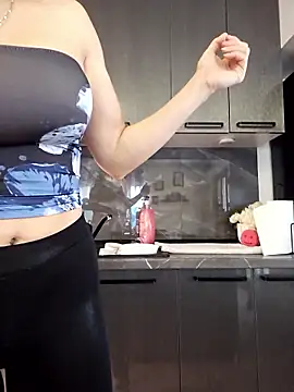 Snapshot of AnaFoxxy chatting on January 2026 07:35:02 AM AnaFoxxy online show from January 2026 07:35:02 AM