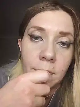 LeraSweet online show from December 2024 09:28:02 PM