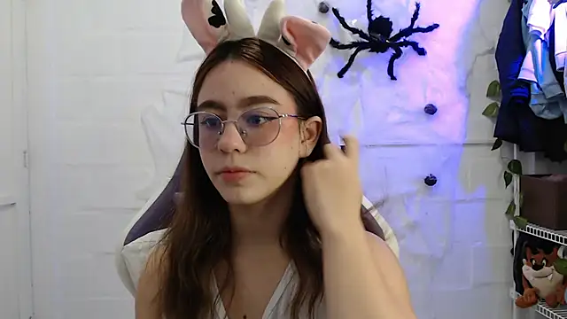 BlairVicent online show from October 2025 12:06:01 PM