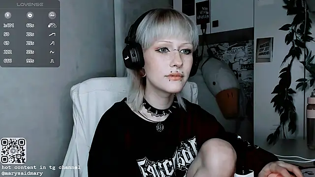 Snapshot of say_mary chatting on October 2025 06:52:01 PM say mary online show from October 2025 06:52:01 PM