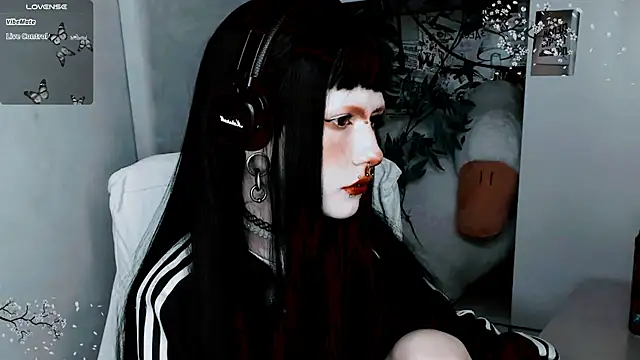 Snapshot of say_mary chatting on November 2025 01:35:02 PM say mary online show from November 2025 01:35:02 PM