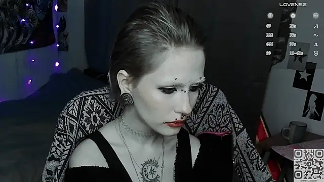 Snapshot of say_mary chatting on May 2026 12:37:01 AM say mary online show from May 2026 12:37:01 AM