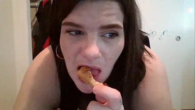Snapshot of BeckiTooSweet chatting on September 2025 01:16:02 AM BeckiTooSweet online show from September 2025 01:16:02 AM