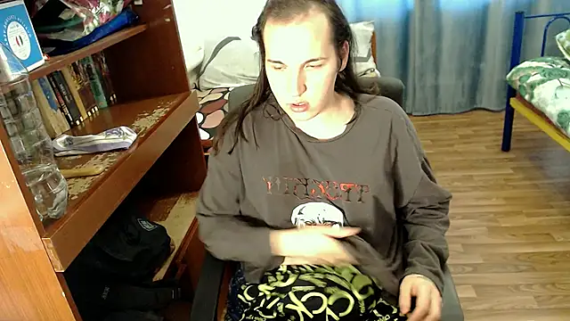 EvaMiron online show from January 2025 11:17:01 AM