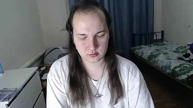 EvaMiron online show from January 2026 12:02:01 AM