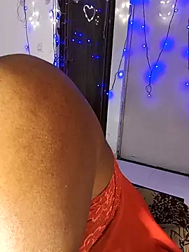 Snapshot of FANTASY_QUEEN_07 chatting on March 2025 10:44:01 AM FANTASY QUEEN 07 online show from March 2025 10:44:01 AM