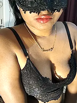 Snapshot of FANTASY_QUEEN_07 chatting on November 2025 08:31:01 PM FANTASY QUEEN 07 online show from November 2025 08:31:01 PM