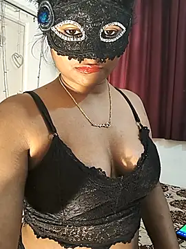 Snapshot of FANTASY_QUEEN_07 chatting on November 2025 10:14:01 AM FANTASY QUEEN 07 online show from November 2025 10:14:01 AM