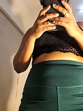 FANTASY QUEEN 07 online show from May 2026 02:30:01 AM