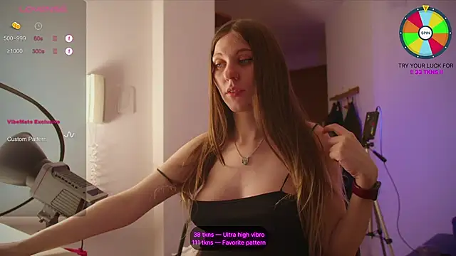 Snapshot of VunderSEX chatting on January 2025 07:21:01 PM VunderSEX online show from January 2025 07:21:01 PM