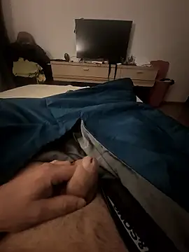 Snapshot of crissbadboy chatting on January 2026 03:45:01 AM crissbadboy online show from January 2026 03:45:01 AM