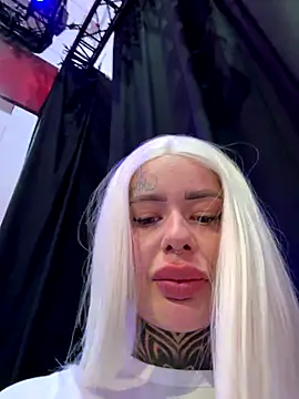 bambixboo online show from September 2025 11:04:02 AM