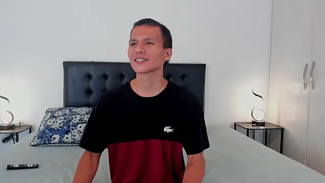 Snapshot of jaylen_and_duke chatting on January 2025 11:11:02 AM jaylen and duke online show from January 2025 11:11:02 AM