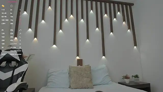 megan cooper28 online show from November 2025 07:13:02 PM