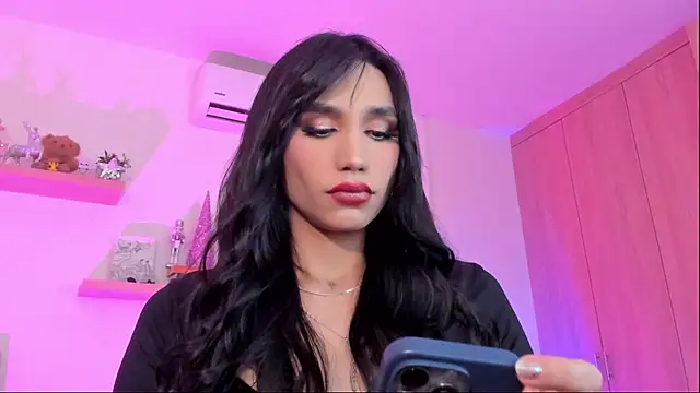 Snapshot of rose_saenz chatting on December 2025 08:35:01 PM rose saenz online show from December 2025 08:35:01 PM