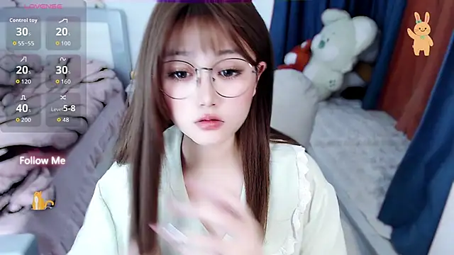 Snapshot of Sweet-18wanwan chatting on March 2026 03:52:01 PM Sweet-18wanwan online show from March 2026 03:52:01 PM