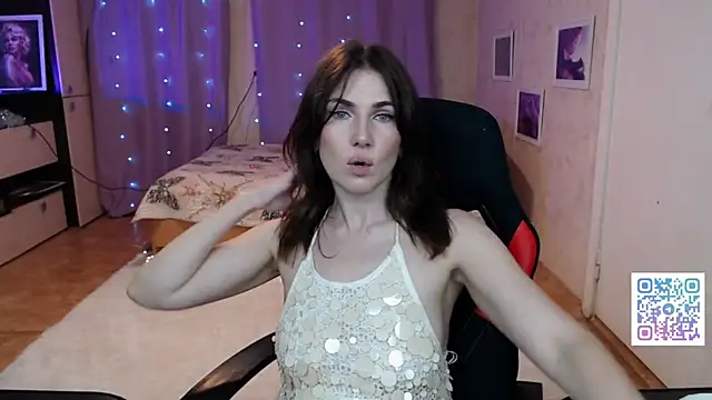 Daniela Cooperr online show from June 2026 04:53:02 PM