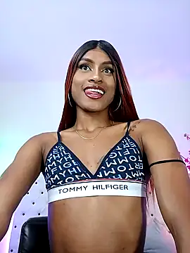 Elektra Queen online show from January 2025 01:40:01 PM