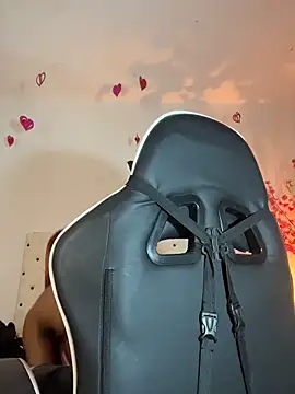 Elektra Queen online show from March 2026 01:15:02 PM