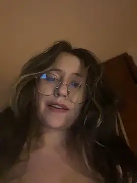 Snapshot of marie2_ chatting on March 2025 12:45:01 AM marie2 online show from March 2025 12:45:01 AM