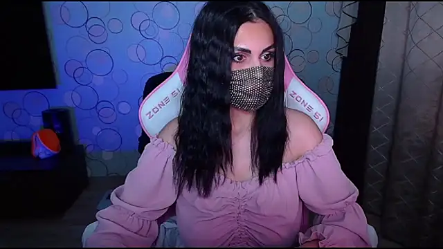 Snapshot of __Yasmina__ chatting on October 2025 04:52:01 AM Yasmina online show from October 2025 04:52:01 AM