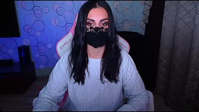 Snapshot of __Yasmina__ chatting on November 2025 03:52:02 AM Yasmina online show from November 2025 03:52:02 AM