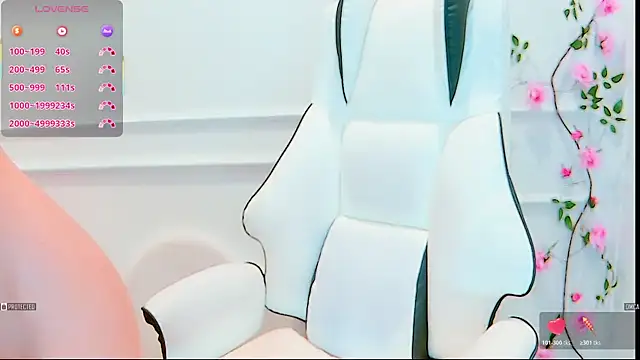 PimChanOK online show from May 2026 09:05:02 PM