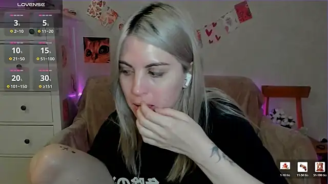 pawpaws online show from May 2026 07:58:02 AM