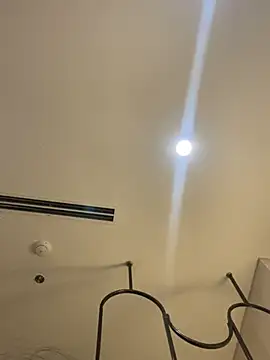 Snapshot of MEOW_MEO chatting on March 2025 04:04:01 PM MEOW MEO online show from March 2025 04:04:01 PM