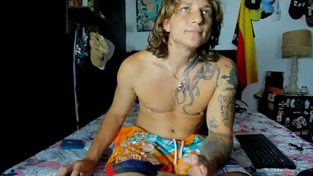 Tom Krakow online show from June 2026 08:53:01 PM