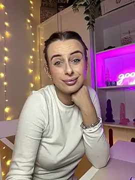 Snapshot of Hii_Lolla chatting on December 2024 03:21:01 PM Hii Lolla online show from December 2024 03:21:01 PM