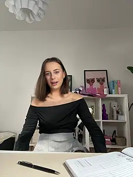 Snapshot of Hii_Lolla chatting on February 2025 09:10:01 AM Hii Lolla online show from February 2025 09:10:01 AM