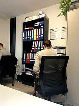 Hii Lolla online show from November 2025 07:13:02 AM