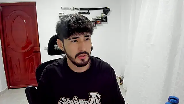 Snapshot of DmitriSanders chatting on March 2026 12:14:02 AM DmitriSanders online show from March 2026 12:14:02 AM